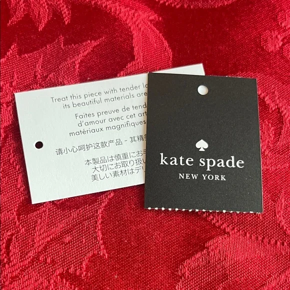 KATE SPADE Bridget Mirror Metallic Slim Card Holder in a Silver Color 4”x3” NWT - Picture 2 of 12